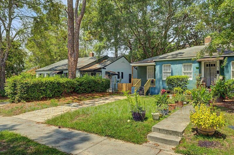 2 bedroom Duplex property image