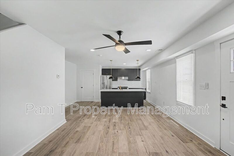 3 bedroom Carriage House in Desirable Location! Free month rent with 12 month lease property image