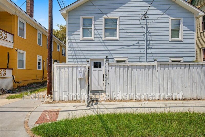 3 bedroom Carriage House in Desirable Location! Free month rent with 12 month lease property image