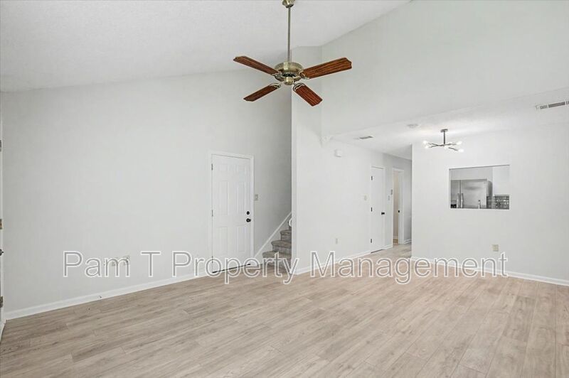 Sandfly 2 bedroom townhome property image