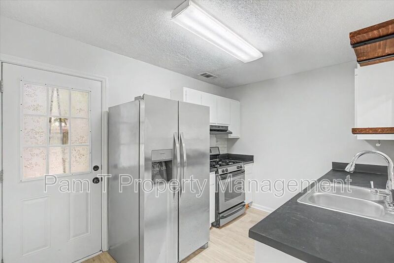 Sandfly 2 bedroom townhome property image