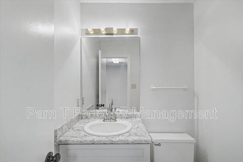 Sandfly 2 bedroom townhome property image