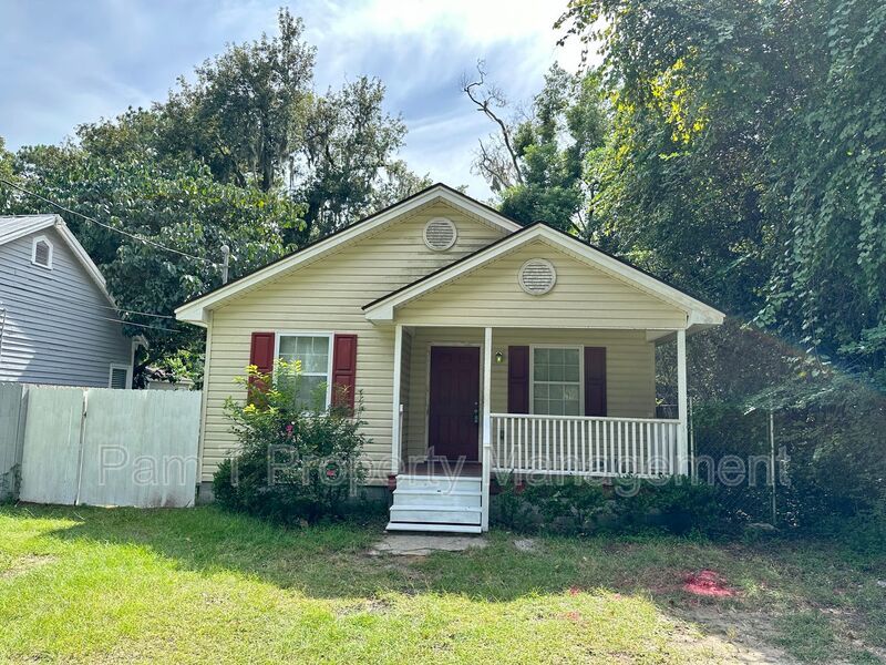 3 bedroom midtown home property image