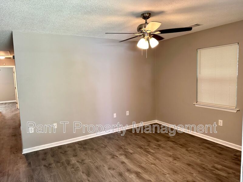 3 bedroom midtown home property image