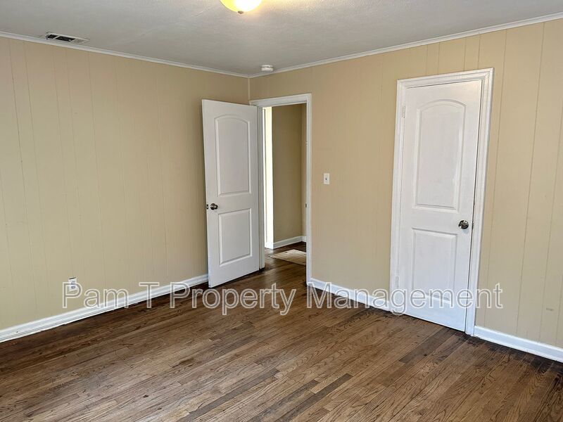 3 Bedroom home on Savannah's West side property image