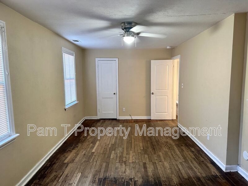 3 Bedroom home on Savannah's West side property image