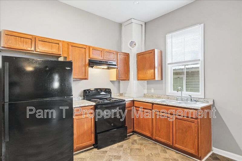 2 bedroom downtown apartment property image