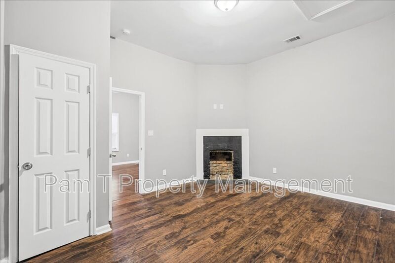 2 bedroom downtown apartment property image