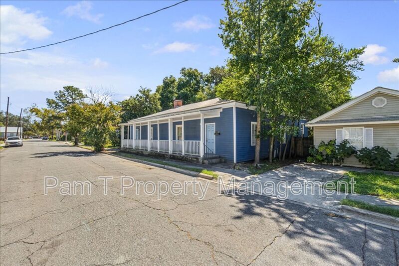 2 bedroom downtown apartment property image