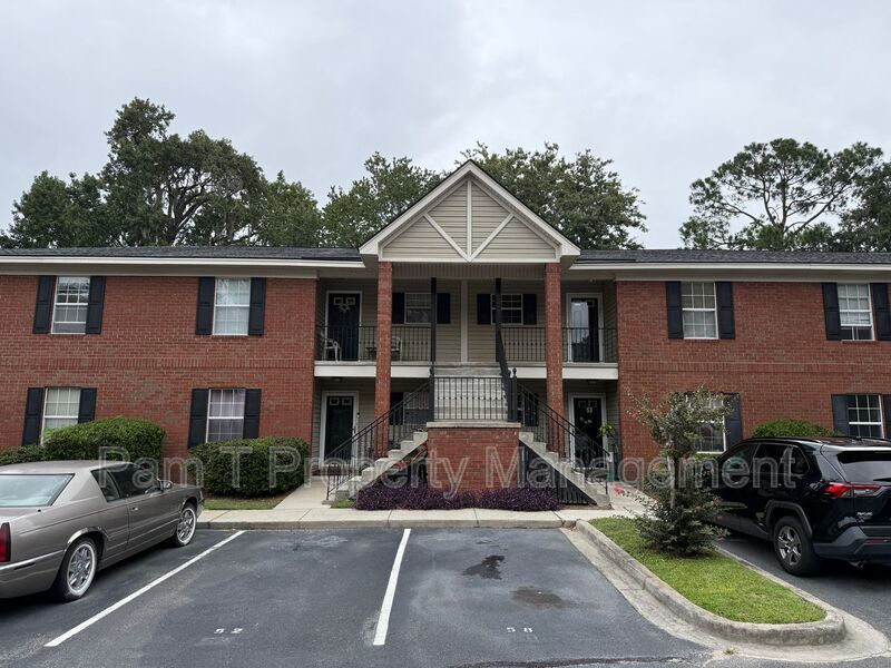 Nice 2 bedroom apartment in gated community property image