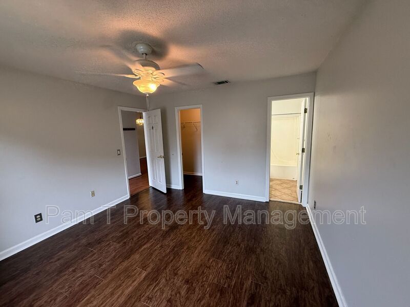 Nice 2 bedroom apartment in gated community property image