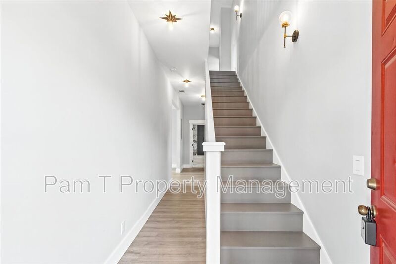 Completely renovated 4 bedroom home with all the bells and whistles property image