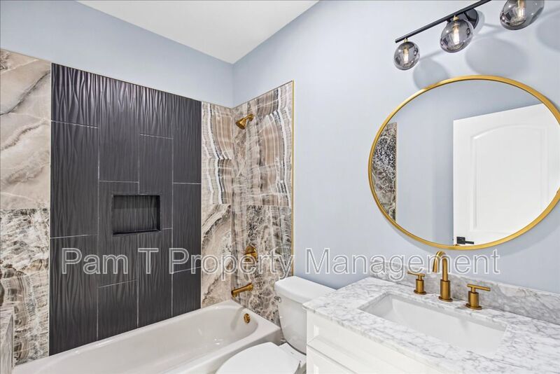 Completely renovated 4 bedroom home with all the bells and whistles property image