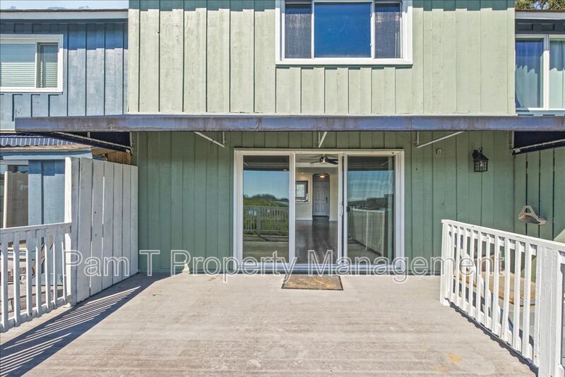 Stunning Waterfront Townhome in Gated Community – Deep-Water Views, Community Dock & Pool! property image